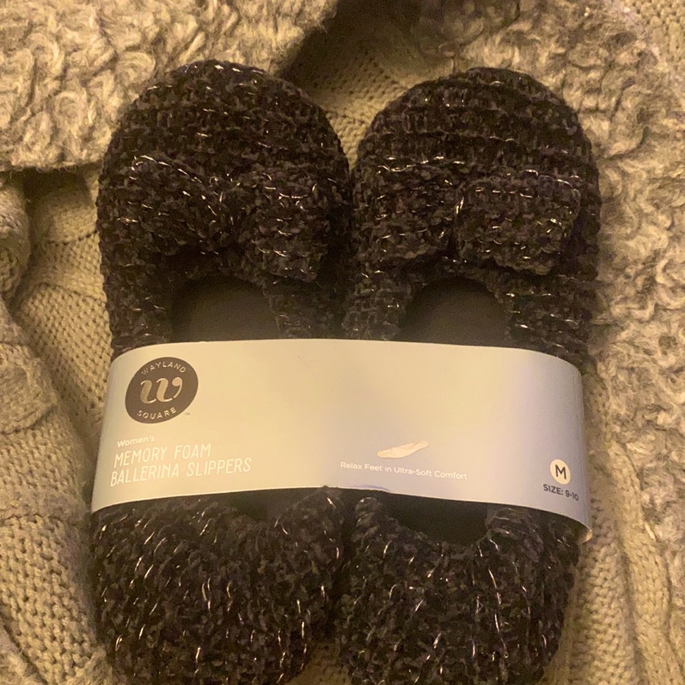 Brand new memory foam slippers.